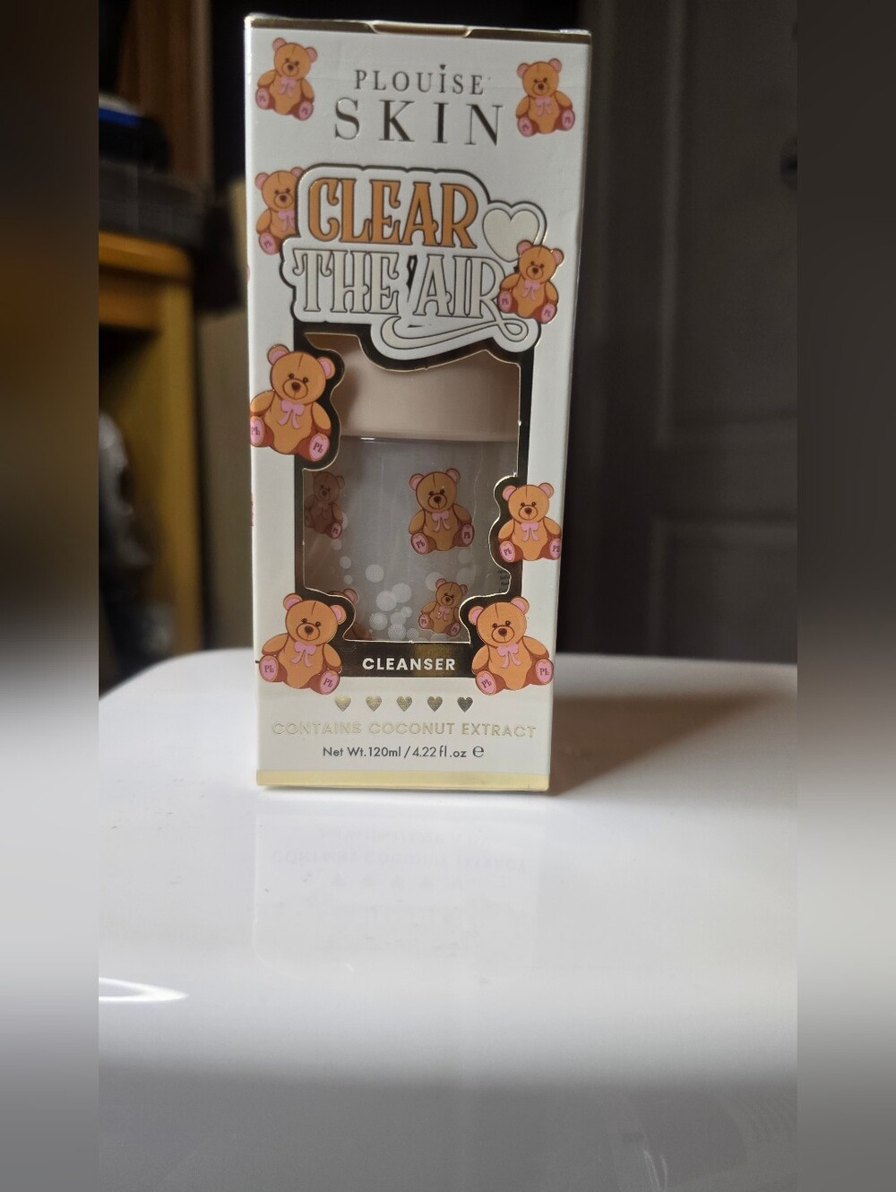 PLOUISE SKIN Clear The Air Cleanser